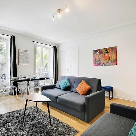Chic - 3br 10p - Gare De L'est Republique Apartment